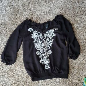 NW black top w/embroidery sheer sleeves